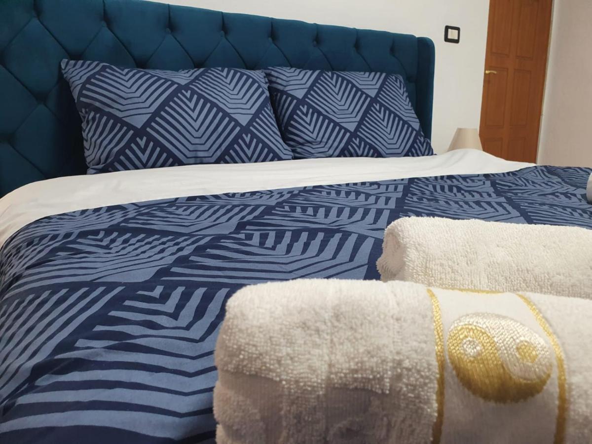 New# Bright Apartment-tirana Center Appartement